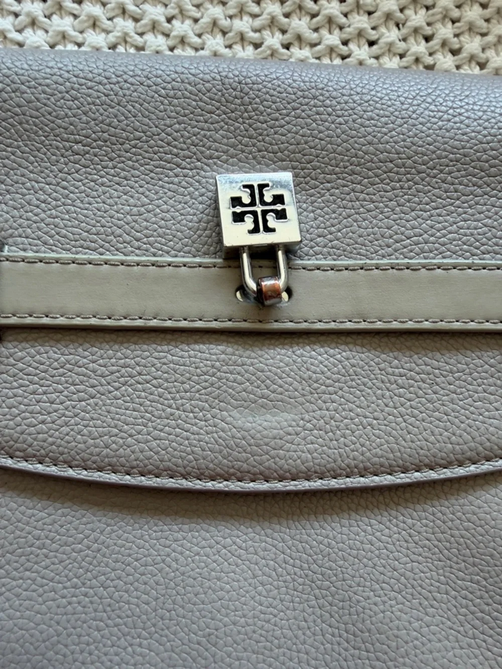 Tory Burch Pebbled Light Gray/taupe Leather Crossbody with magnetic closure